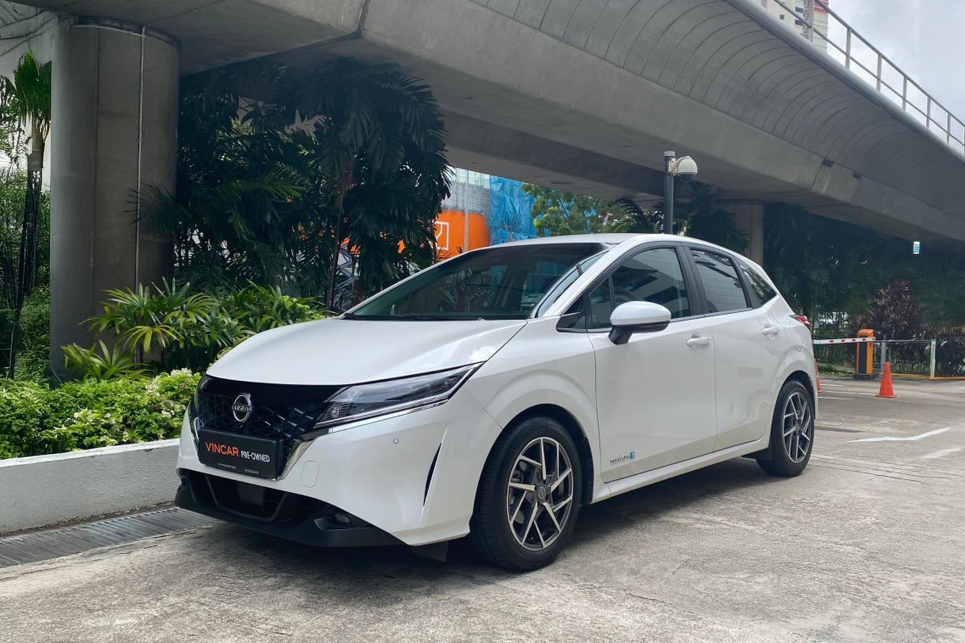 Nissan Note e-Power 1.2L PREMIUM