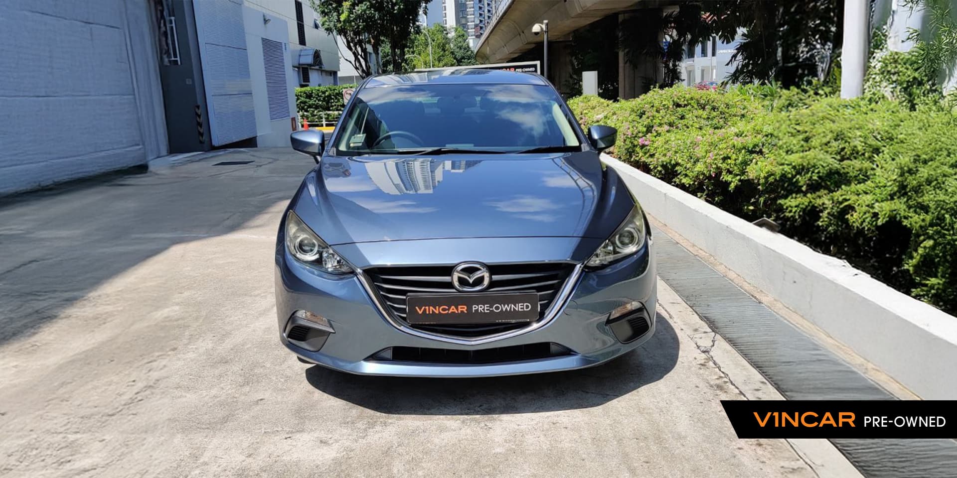 Car image 6