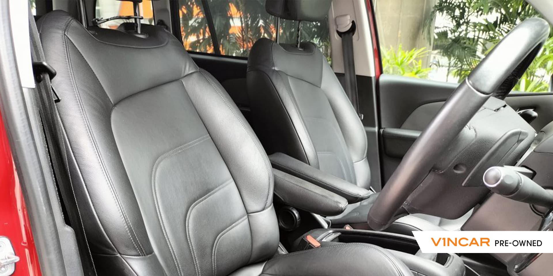 Car image 23