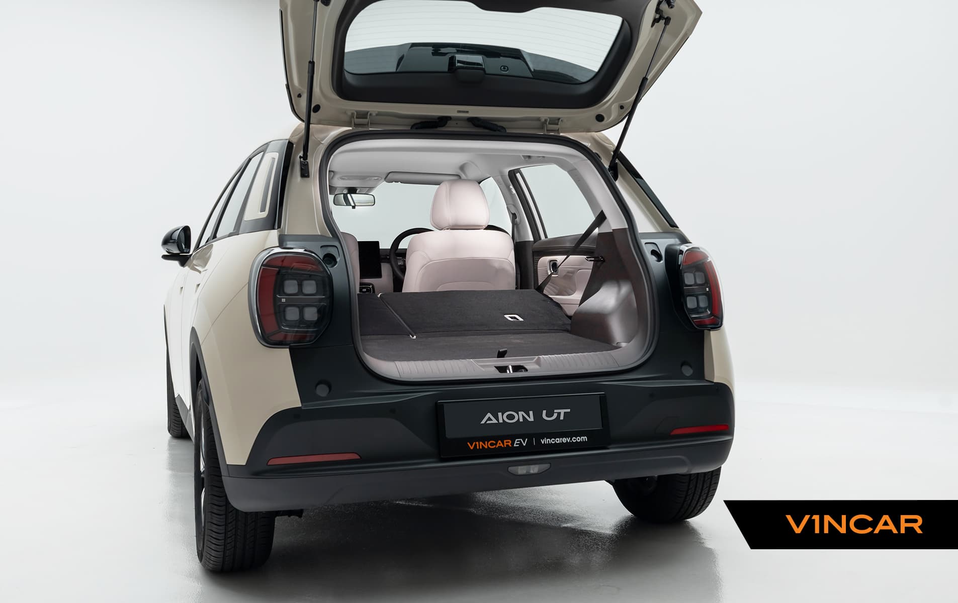Car image 36