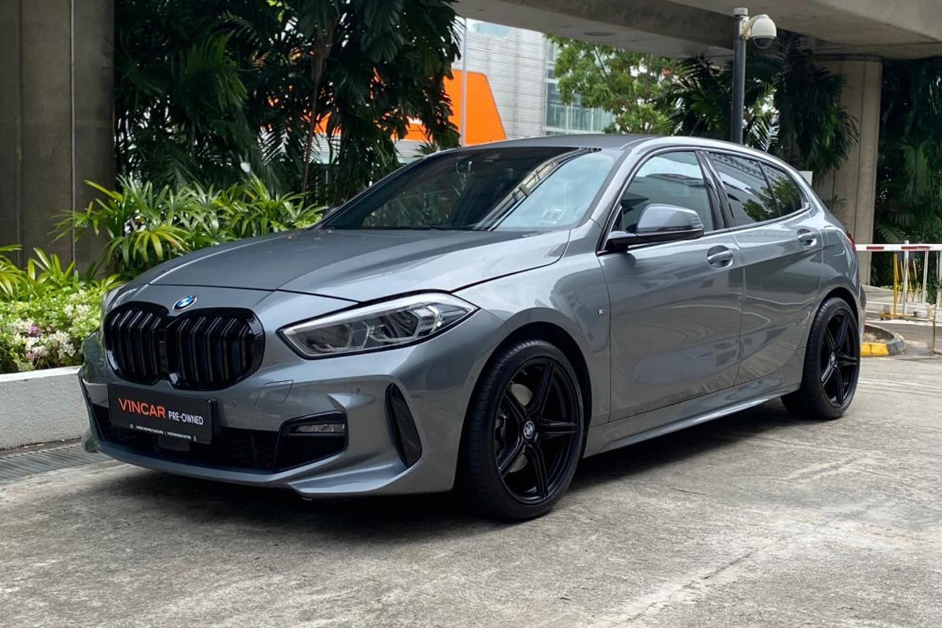 BMW 116I LED HL FL MSPT