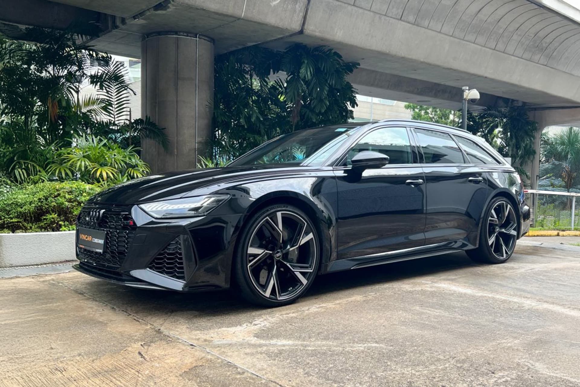 Audi RS6 Avant Carbon Black TFSI Quat MHybrid