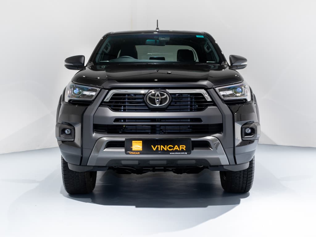 Toyota Hilux Double Cab Auto Invincible X