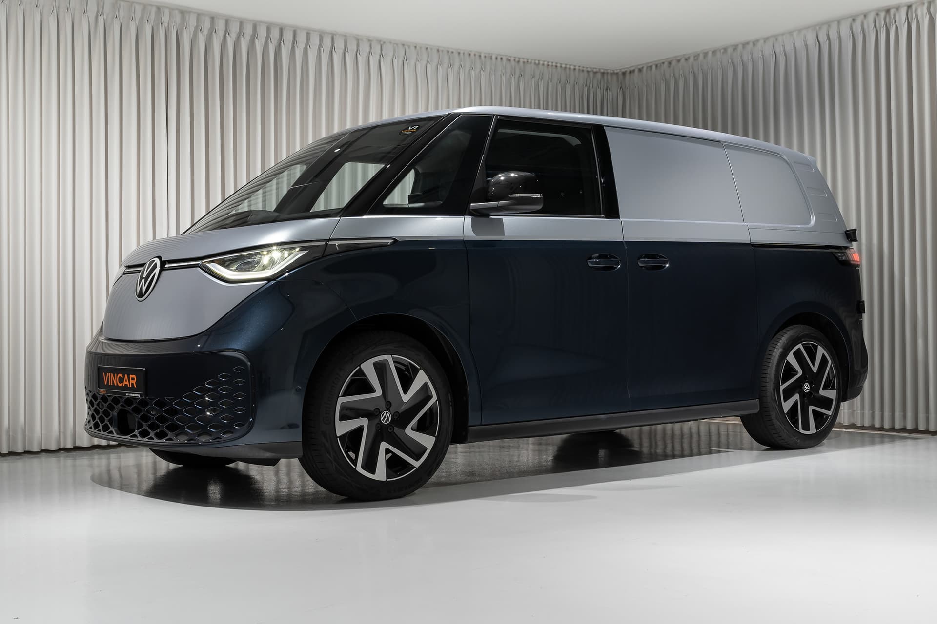 Volkswagen ID. Buzz CARGO EV COMMERCE PLUS