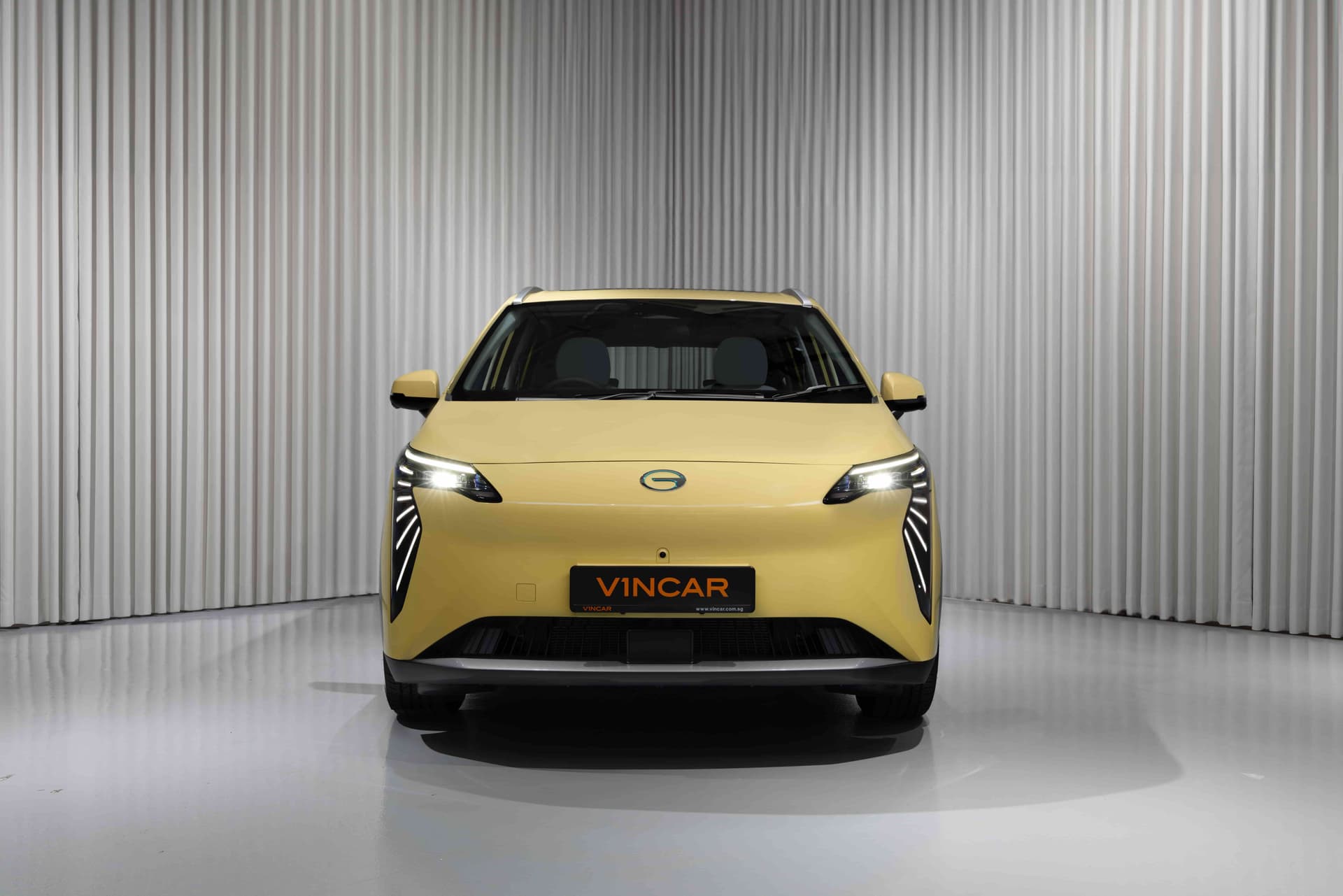 Car image 1