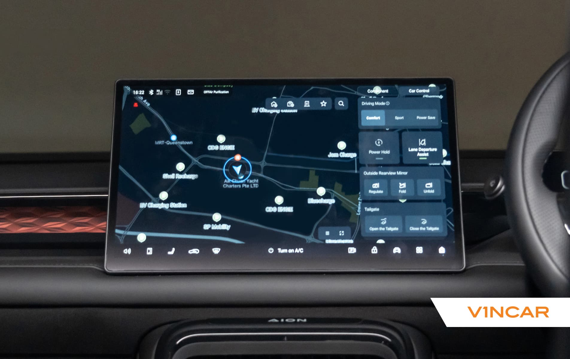 Car image 24