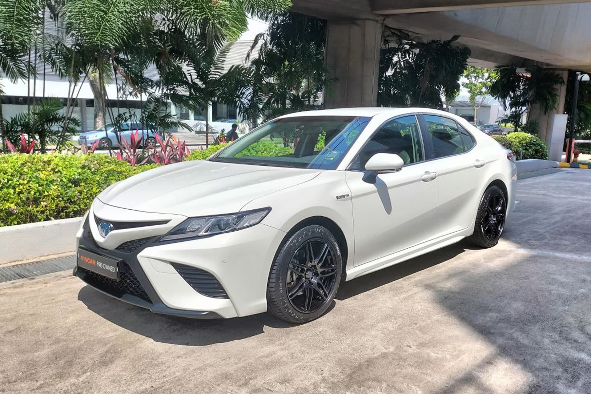 Toyota Camry Ascent Sport Hybrid CVT