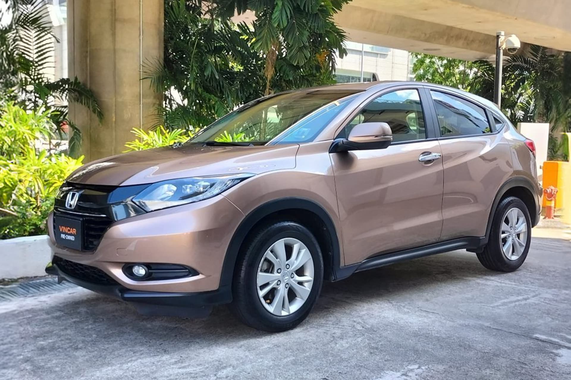 Honda Vezel 1.5X VCT