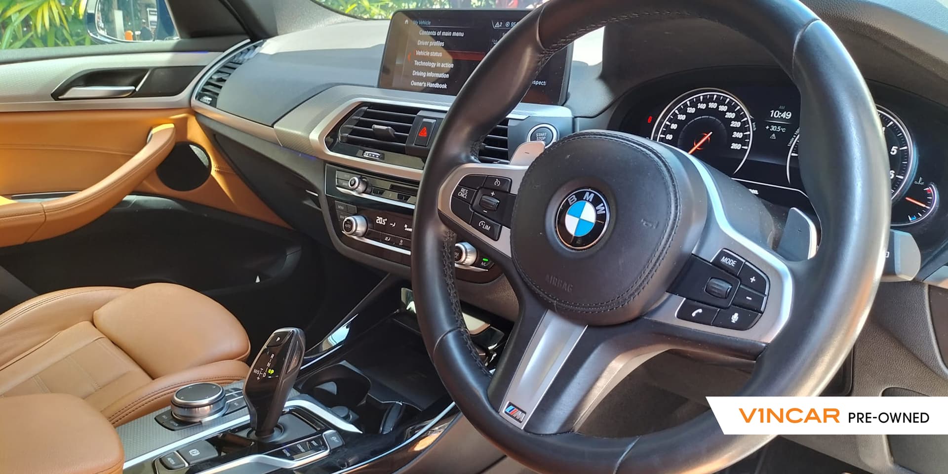 Car image 9
