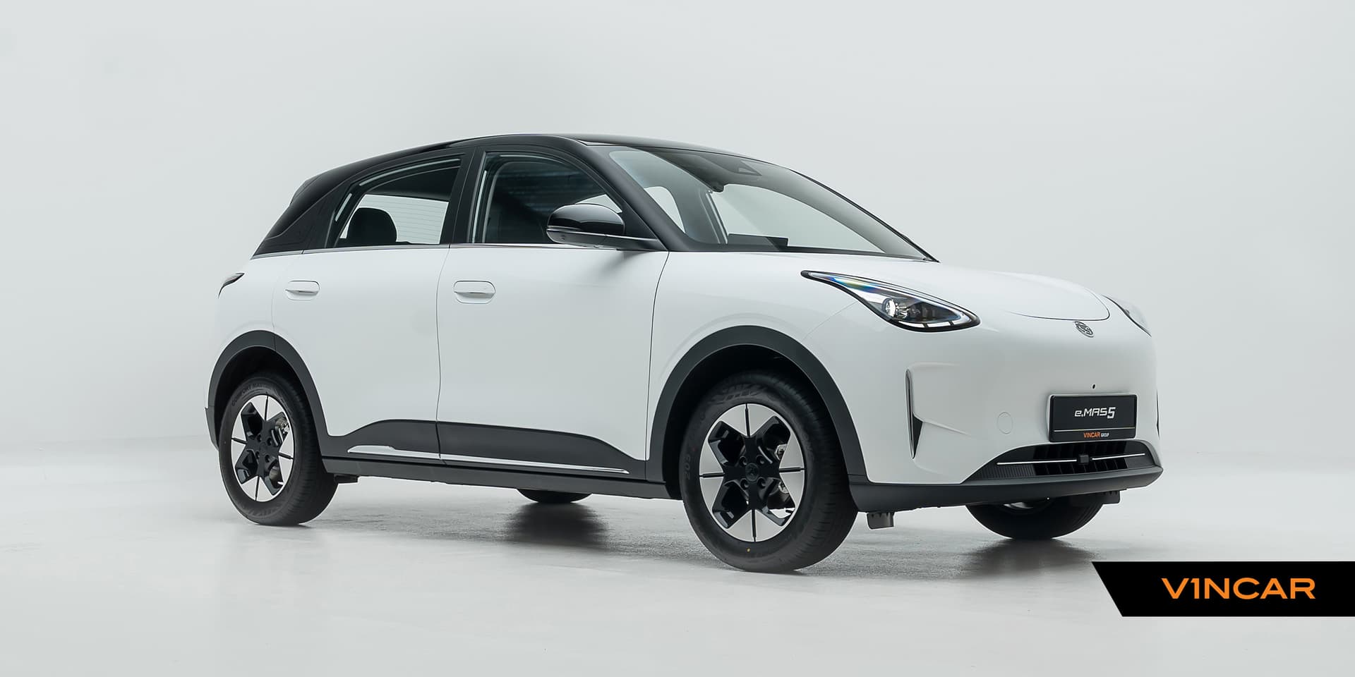 Car image 31