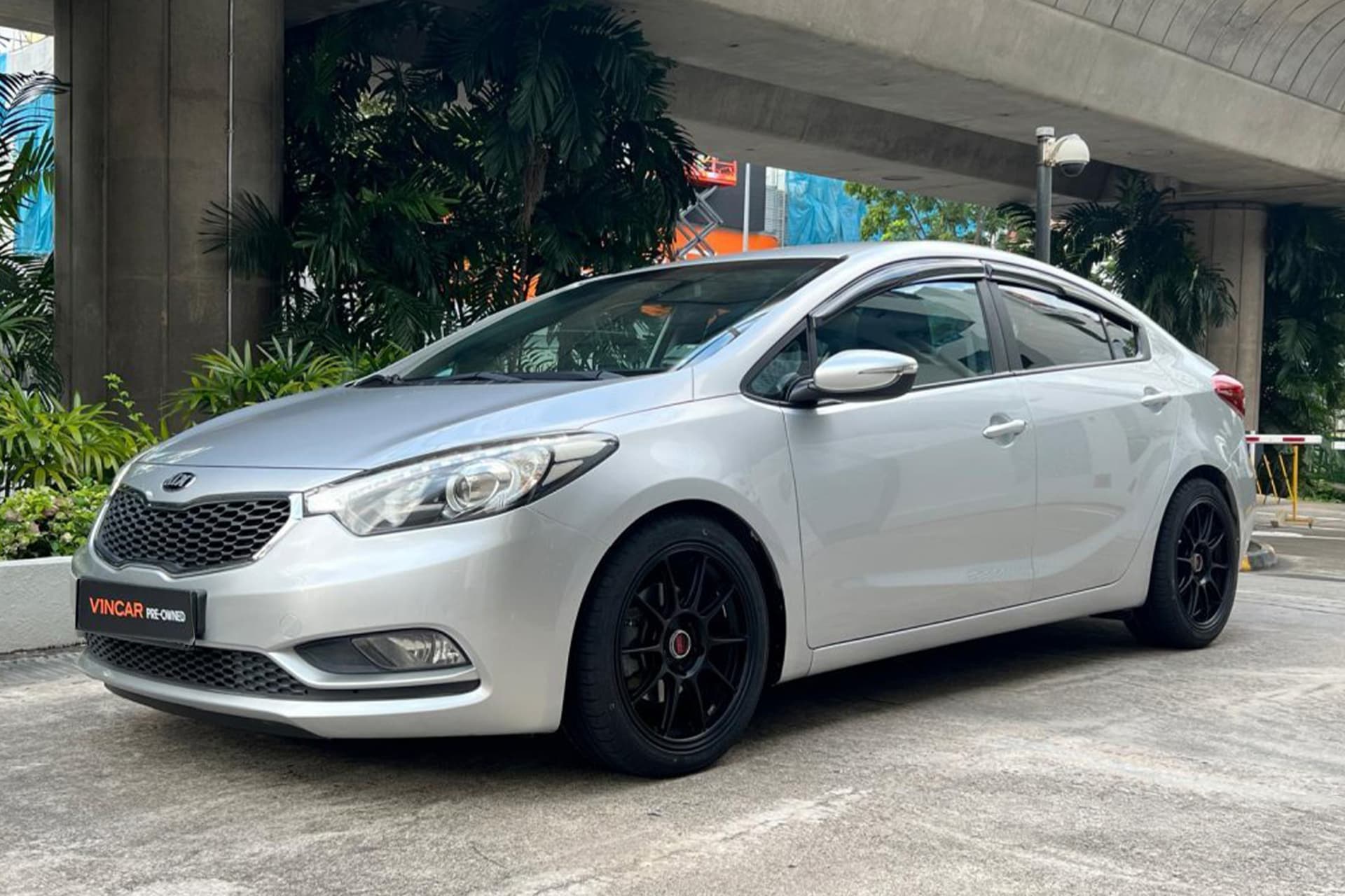 Kia Cerato Ex Forte 1.6L A/T Abs Ab 2Wd 4Dr