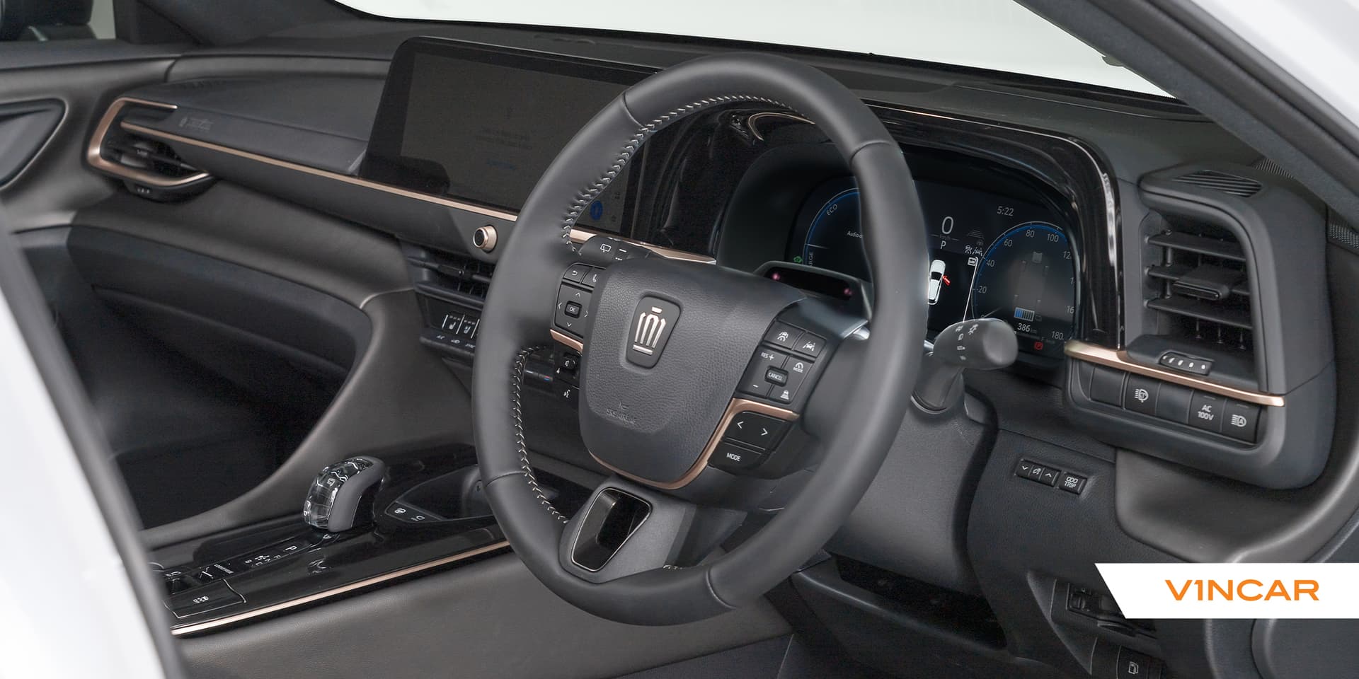Car image 30