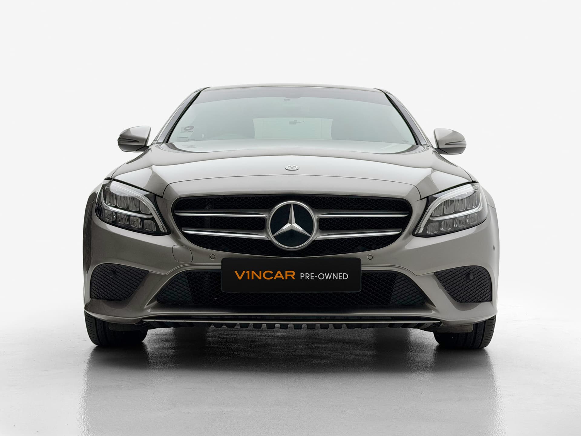 Mercedes Benz C180 AVG (R17 LED)
