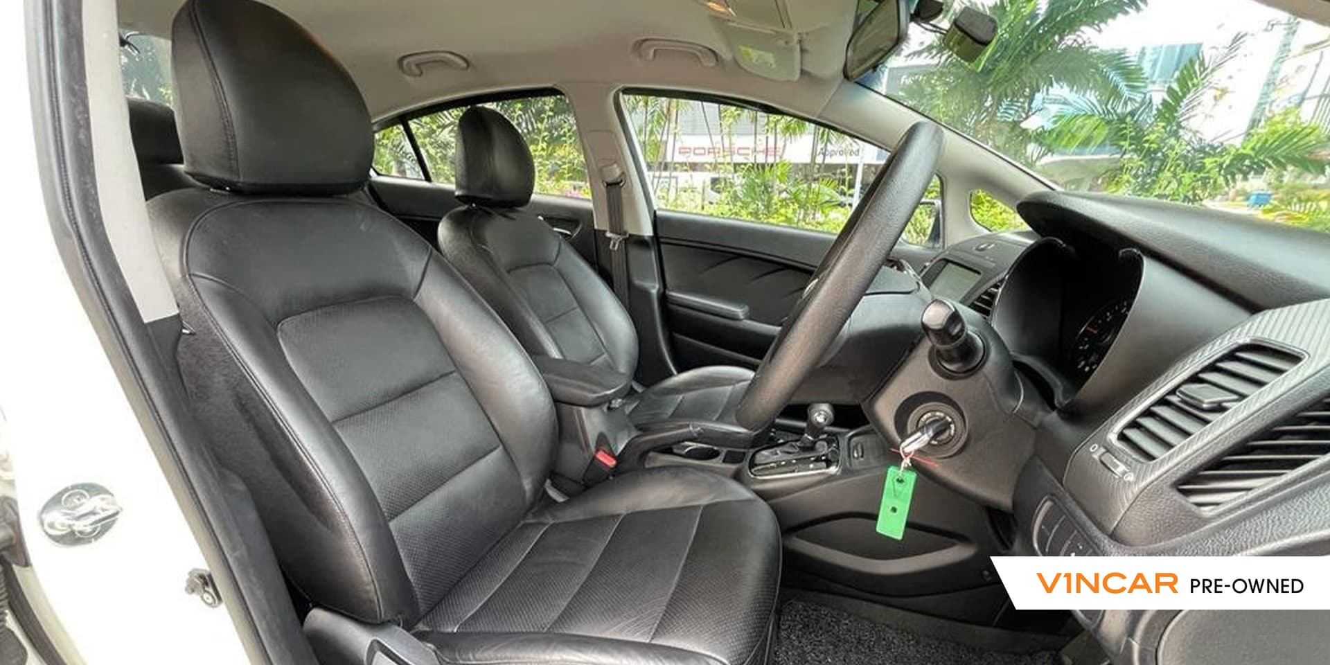Car image 33