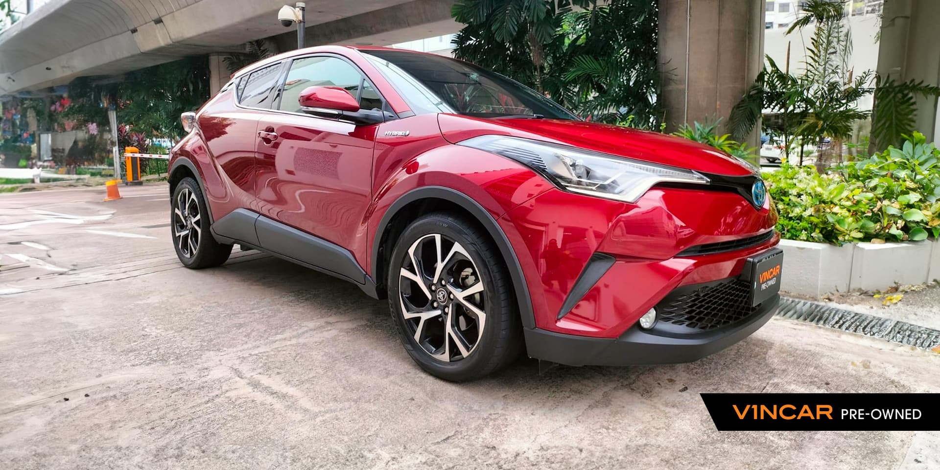 Car image 2