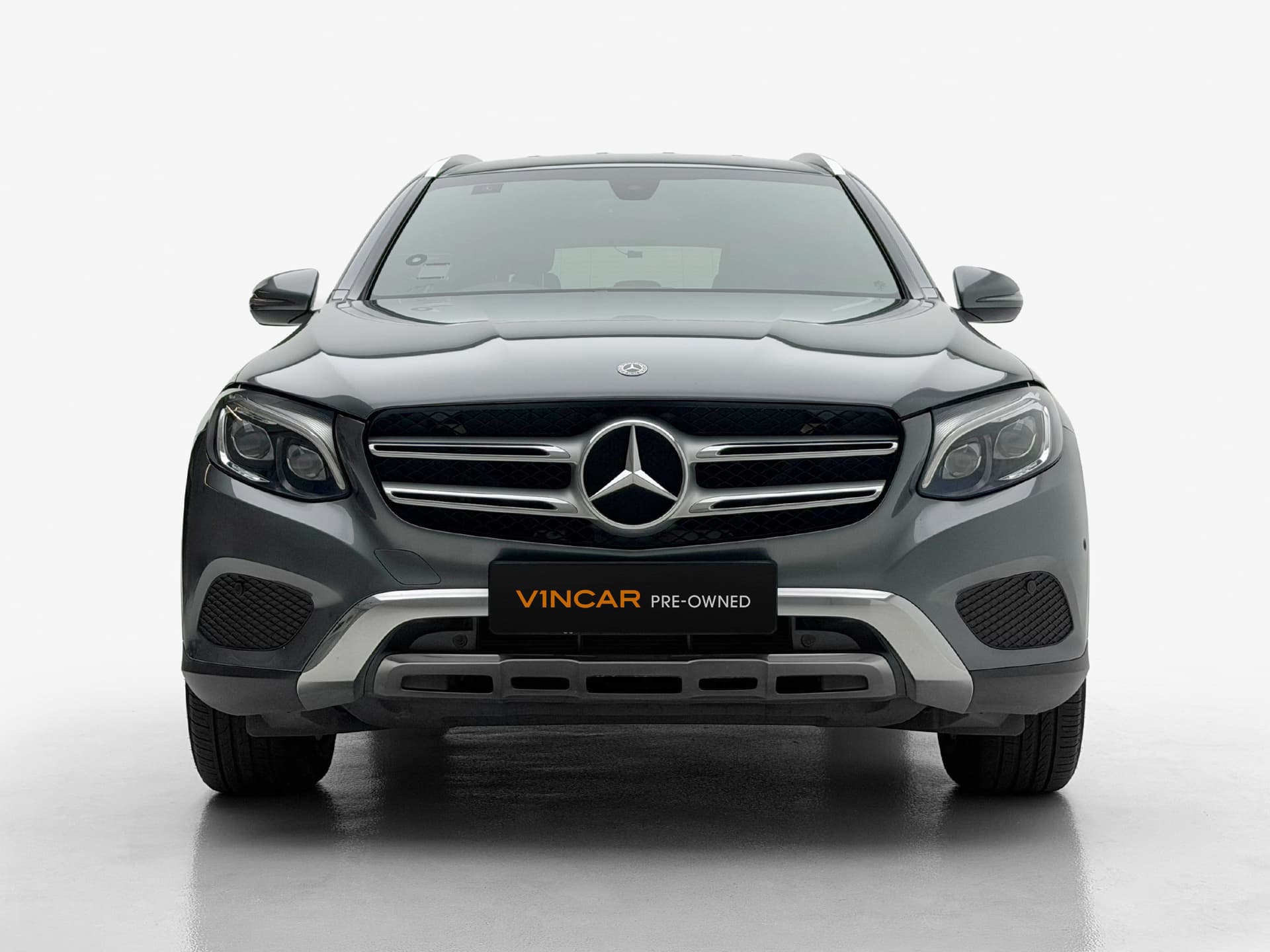 Mercedes Benz GLC250 4MATIC (R18 LED)