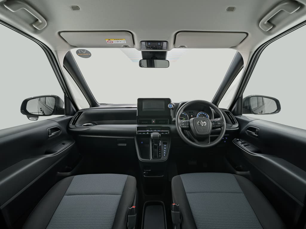 Car image 10